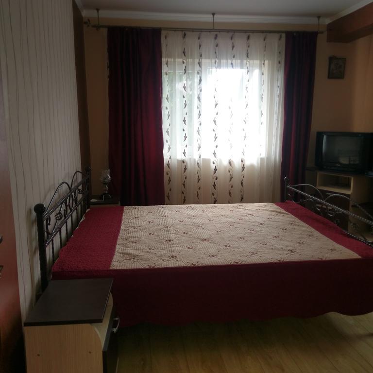 Vila De La Mare Apartment เอโฟรีเอซูด ภายนอก รูปภาพ